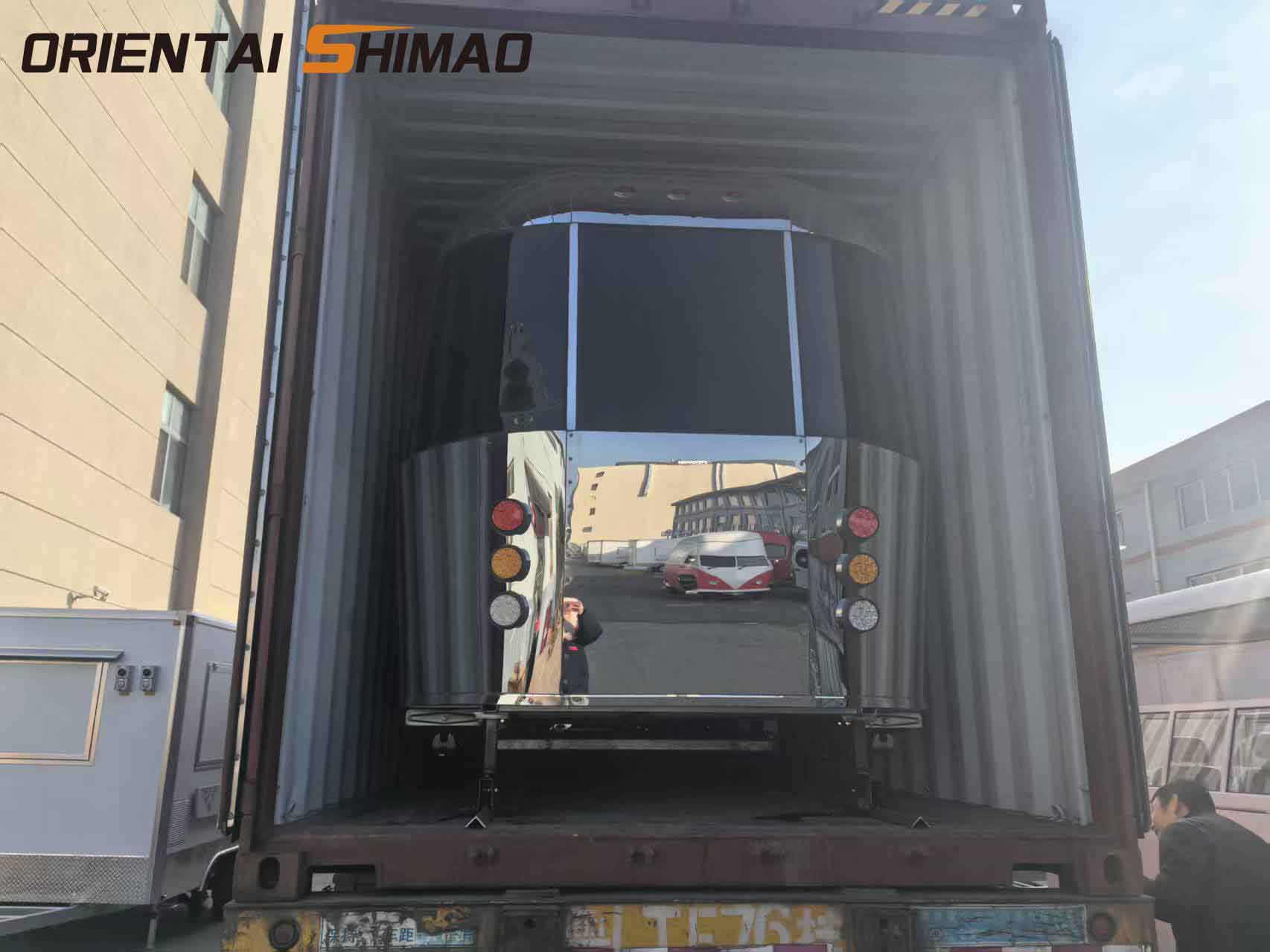 सख्त गुणवत्ता निरीक्षण यह सुनिश्चित करता है कि प्रत्येक खाद्य ट्रेलर विश्वास के साथ भेजा जाए