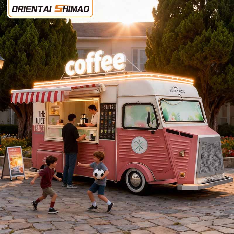 खाद्य ट्रेलर पूरी तरह सुसज्जित